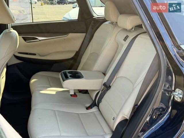 Синий Инфинити QX50, объемом двигателя 1.99 л и пробегом 77 тыс. км за 25999 $, фото 9 на Automoto.ua