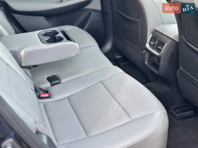 Синий Инфинити QX50, объемом двигателя 2 л и пробегом 16 тыс. км за 31900 $, фото 58 на Automoto.ua