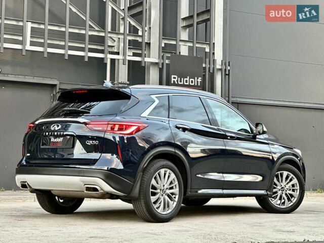 Синий Инфинити QX50, объемом двигателя 2 л и пробегом 16 тыс. км за 31900 $, фото 5 на Automoto.ua