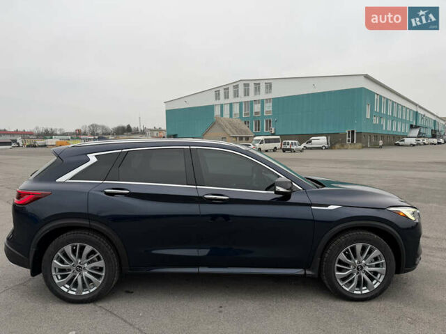 Синий Инфинити QX50, объемом двигателя 1.99 л и пробегом 23 тыс. км за 22500 $, фото 4 на Automoto.ua
