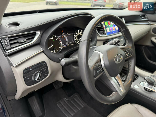 Синий Инфинити QX50, объемом двигателя 1.99 л и пробегом 23 тыс. км за 22500 $, фото 13 на Automoto.ua