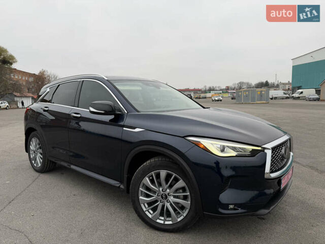 Синий Инфинити QX50, объемом двигателя 1.99 л и пробегом 23 тыс. км за 22500 $, фото 2 на Automoto.ua