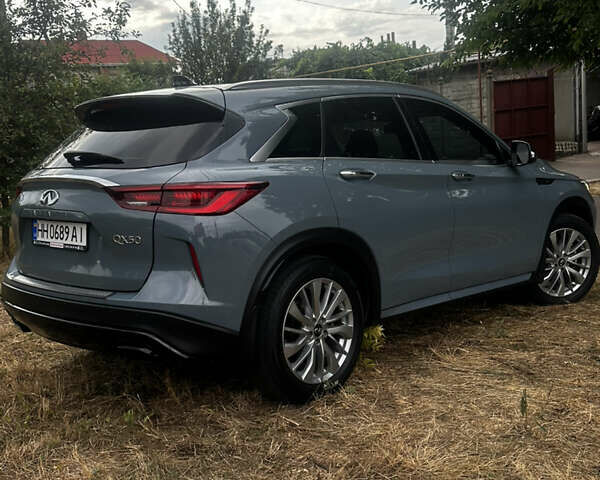 Синий Инфинити QX50, объемом двигателя 1.99 л и пробегом 32 тыс. км за 29999 $, фото 4 на Automoto.ua