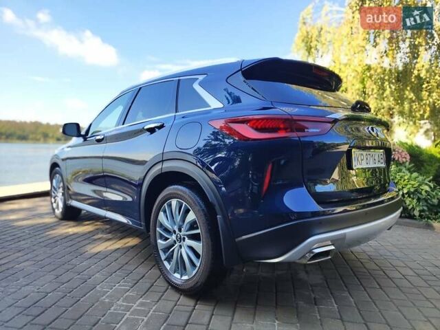 Синий Инфинити QX50, объемом двигателя 2 л и пробегом 6 тыс. км за 32900 $, фото 4 на Automoto.ua