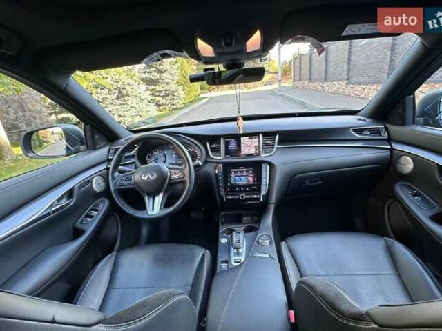 Синий Инфинити QX50, объемом двигателя 2 л и пробегом 19 тыс. км за 49000 $, фото 24 на Automoto.ua