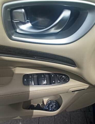 Білий Інфініті QX60, об'ємом двигуна 3.5 л та пробігом 263 тис. км за 14000 $, фото 26 на Automoto.ua