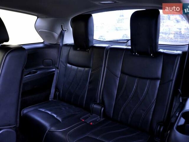 Білий Інфініті QX60, об'ємом двигуна 2.49 л та пробігом 180 тис. км за 9500 $, фото 26 на Automoto.ua