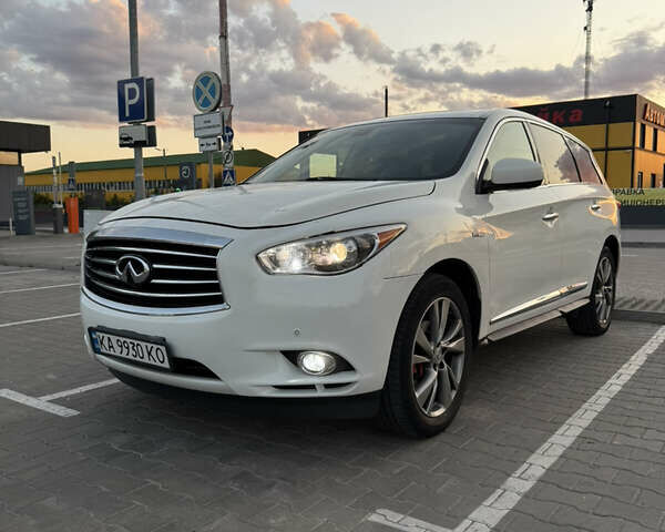 Белый Инфинити QX60, объемом двигателя 2.5 л и пробегом 188 тыс. км за 17000 $, фото 5 на Automoto.ua
