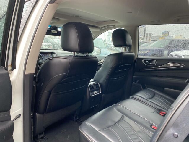 Белый Инфинити QX60, объемом двигателя 2.5 л и пробегом 130 тыс. км за 14500 $, фото 25 на Automoto.ua