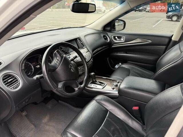 Белый Инфинити QX60, объемом двигателя 2.5 л и пробегом 251 тыс. км за 14500 $, фото 16 на Automoto.ua