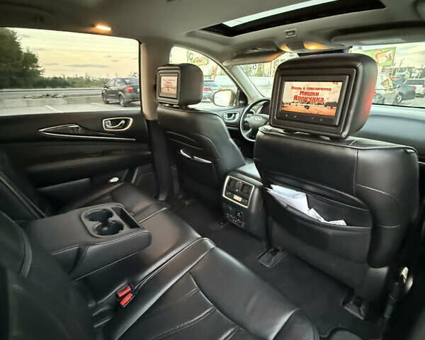 Белый Инфинити QX60, объемом двигателя 2.5 л и пробегом 188 тыс. км за 17000 $, фото 24 на Automoto.ua