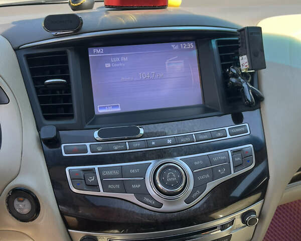 Белый Инфинити QX60, объемом двигателя 2.49 л и пробегом 240 тыс. км за 15000 $, фото 17 на Automoto.ua