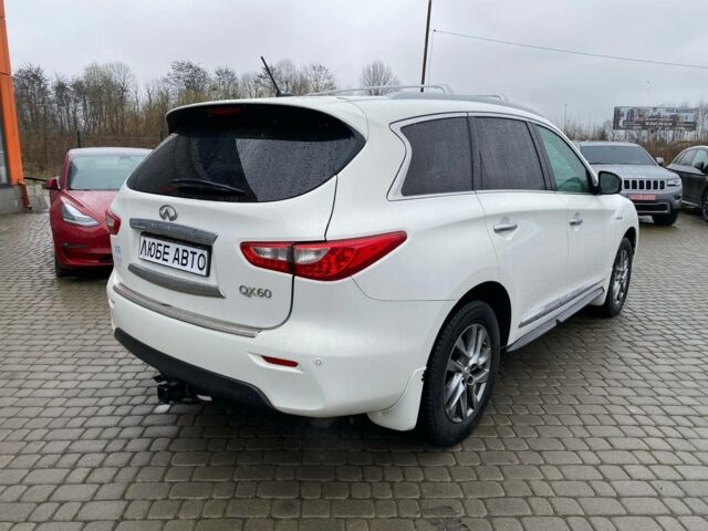 Белый Инфинити QX60, объемом двигателя 2.5 л и пробегом 130 тыс. км за 14500 $, фото 6 на Automoto.ua
