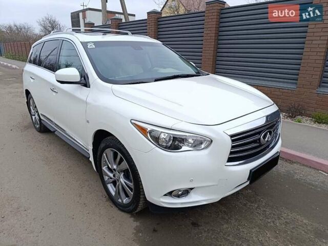 Белый Инфинити QX60, объемом двигателя 3.5 л и пробегом 135 тыс. км за 16600 $, фото 9 на Automoto.ua