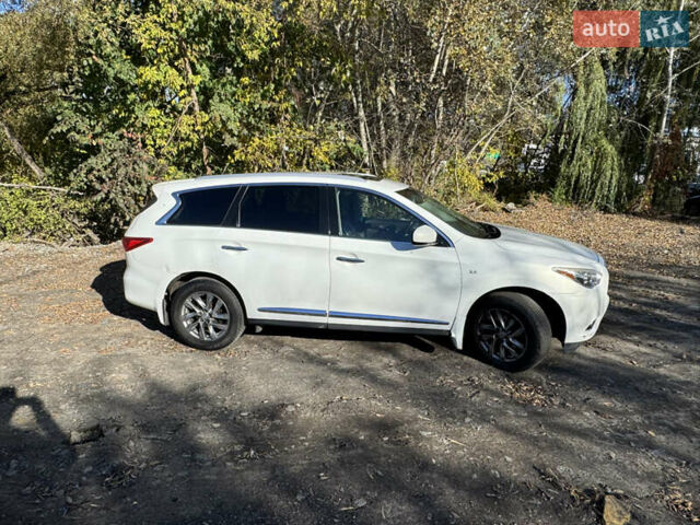 Белый Инфинити QX60, объемом двигателя 3.5 л и пробегом 264 тыс. км за 13000 $, фото 2 на Automoto.ua