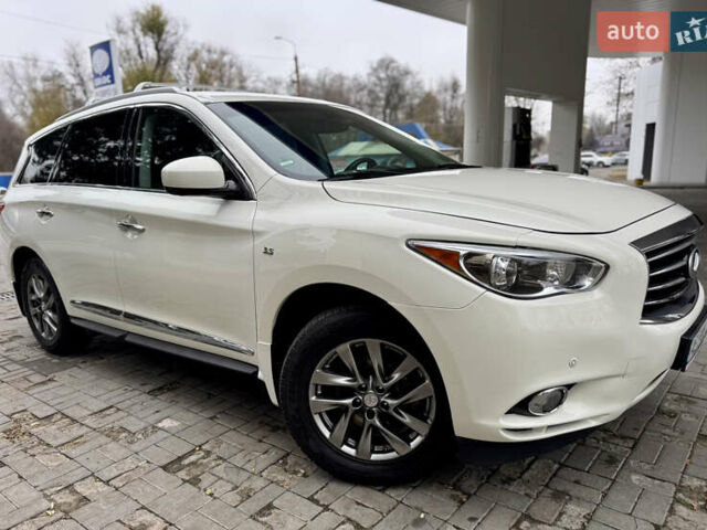 Белый Инфинити QX60, объемом двигателя 3.5 л и пробегом 190 тыс. км за 15700 $, фото 17 на Automoto.ua