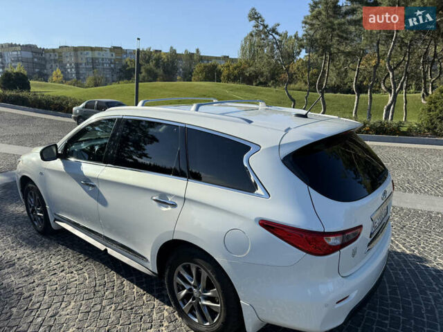 Белый Инфинити QX60, объемом двигателя 3.5 л и пробегом 190 тыс. км за 16500 $, фото 6 на Automoto.ua