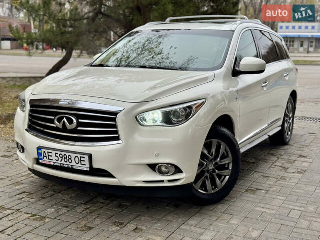 Белый Инфинити QX60, объемом двигателя 3.5 л и пробегом 190 тыс. км за 15700 $, фото 1 на Automoto.ua