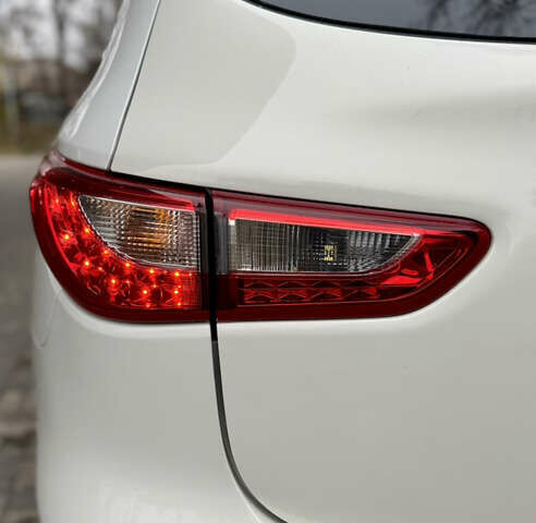 Белый Инфинити QX60, объемом двигателя 3.5 л и пробегом 190 тыс. км за 15700 $, фото 20 на Automoto.ua