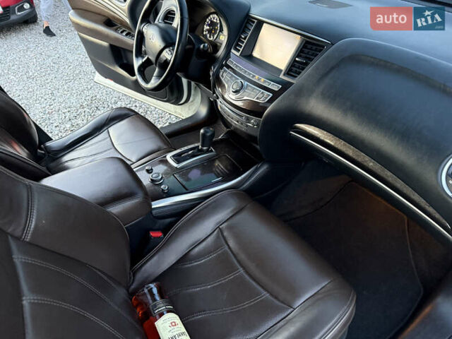 Білий Інфініті QX60, об'ємом двигуна 3.5 л та пробігом 217 тис. км за 9999 $, фото 11 на Automoto.ua