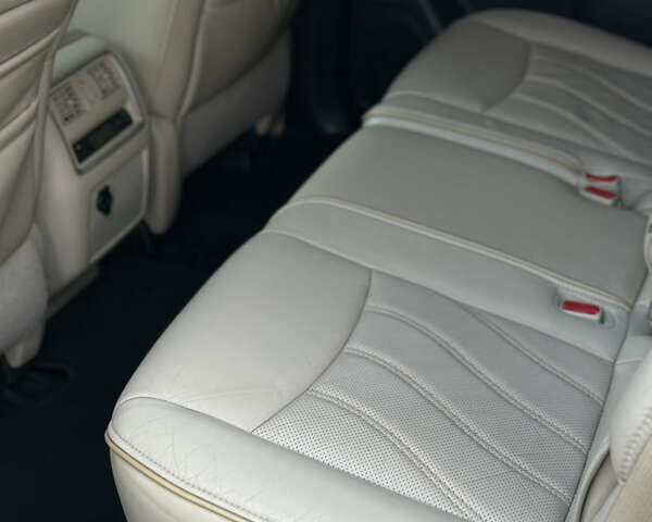 Белый Инфинити QX60, объемом двигателя 3.5 л и пробегом 153 тыс. км за 12999 $, фото 27 на Automoto.ua