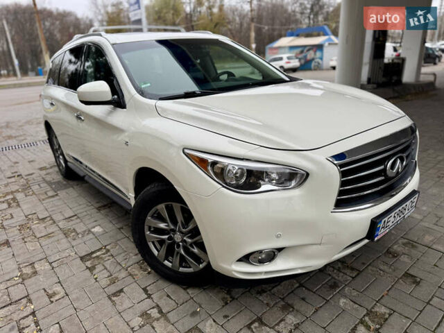 Белый Инфинити QX60, объемом двигателя 3.5 л и пробегом 190 тыс. км за 15700 $, фото 16 на Automoto.ua