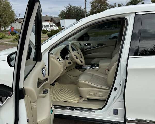 Білий Інфініті QX60, об'ємом двигуна 3.5 л та пробігом 230 тис. км за 18000 $, фото 8 на Automoto.ua