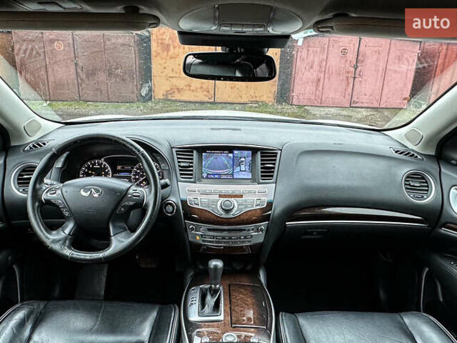 Белый Инфинити QX60, объемом двигателя 2.5 л и пробегом 360 тыс. км за 8900 $, фото 6 на Automoto.ua