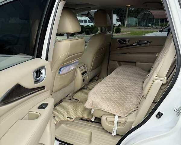 Білий Інфініті QX60, об'ємом двигуна 3.5 л та пробігом 230 тис. км за 18000 $, фото 10 на Automoto.ua