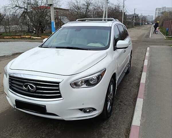 Белый Инфинити QX60, объемом двигателя 3.5 л и пробегом 135 тыс. км за 16600 $, фото 3 на Automoto.ua