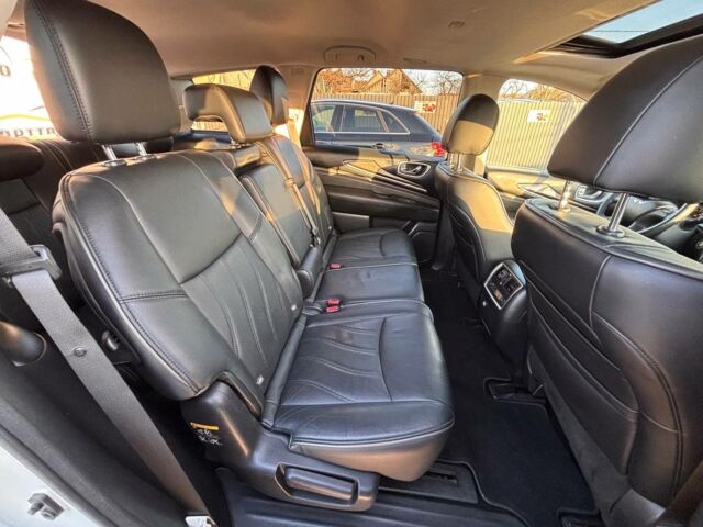 Білий Інфініті QX60, об'ємом двигуна 2.5 л та пробігом 124 тис. км за 15900 $, фото 26 на Automoto.ua