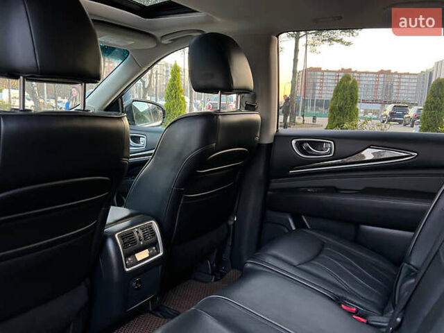 Білий Інфініті QX60, об'ємом двигуна 2.49 л та пробігом 207 тис. км за 14999 $, фото 21 на Automoto.ua