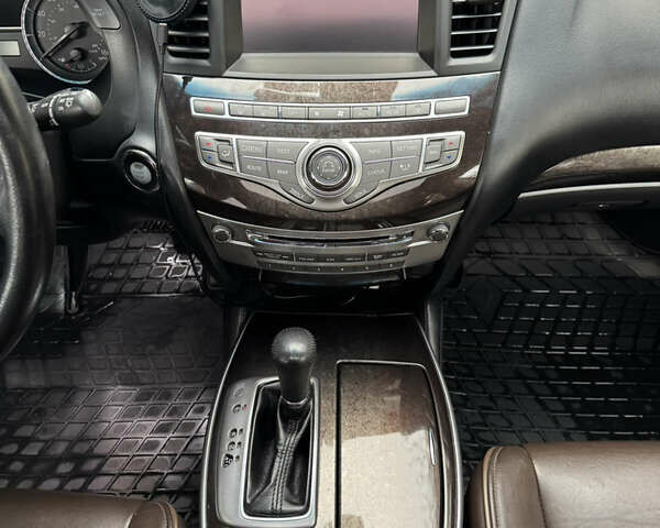 Белый Инфинити QX60, объемом двигателя 3.5 л и пробегом 190 тыс. км за 15700 $, фото 34 на Automoto.ua