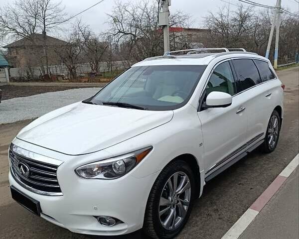 Белый Инфинити QX60, объемом двигателя 3.5 л и пробегом 135 тыс. км за 16600 $, фото 7 на Automoto.ua