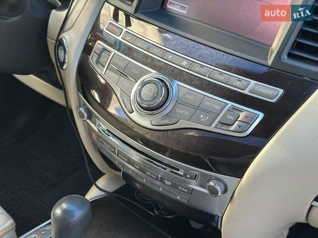 Білий Інфініті QX60, об'ємом двигуна 3.5 л та пробігом 160 тис. км за 16490 $, фото 26 на Automoto.ua