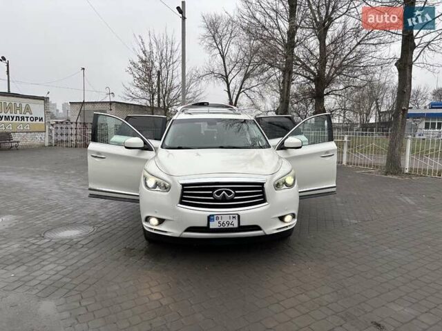 Белый Инфинити QX60, объемом двигателя 3.5 л и пробегом 142 тыс. км за 18000 $, фото 12 на Automoto.ua