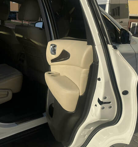 Білий Інфініті QX60, об'ємом двигуна 3.5 л та пробігом 170 тис. км за 16500 $, фото 20 на Automoto.ua