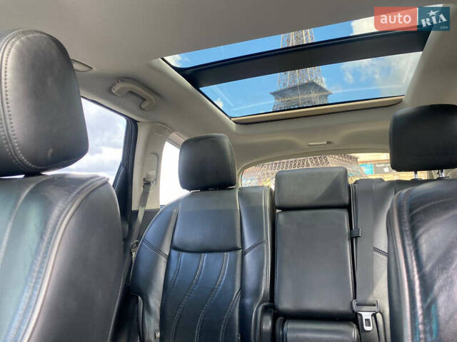 Белый Инфинити QX60, объемом двигателя 3.5 л и пробегом 186 тыс. км за 13700 $, фото 13 на Automoto.ua