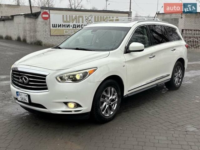 Белый Инфинити QX60, объемом двигателя 3.5 л и пробегом 142 тыс. км за 18000 $, фото 1 на Automoto.ua
