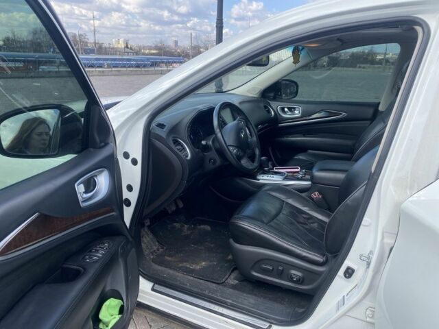 Білий Інфініті QX60, об'ємом двигуна 3.5 л та пробігом 186 тис. км за 17000 $, фото 6 на Automoto.ua