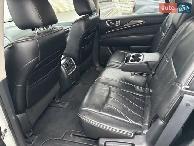 Белый Инфинити QX60, объемом двигателя 3.5 л и пробегом 142 тыс. км за 18000 $, фото 34 на Automoto.ua