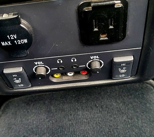 Білий Інфініті QX60, об'ємом двигуна 3.5 л та пробігом 280 тис. км за 16800 $, фото 11 на Automoto.ua