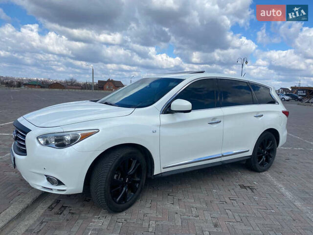 Белый Инфинити QX60, объемом двигателя 3.5 л и пробегом 186 тыс. км за 13700 $, фото 3 на Automoto.ua