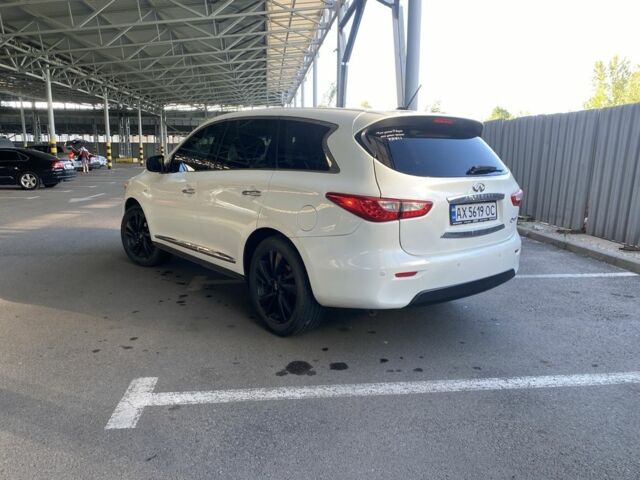 Білий Інфініті QX60, об'ємом двигуна 3.5 л та пробігом 186 тис. км за 17000 $, фото 1 на Automoto.ua