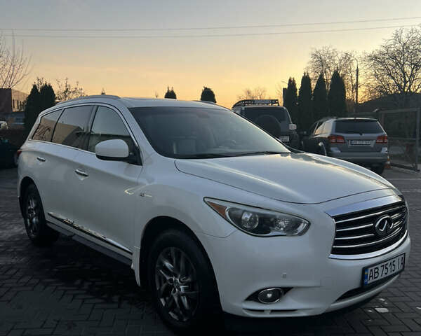 Белый Инфинити QX60, объемом двигателя 3.5 л и пробегом 239 тыс. км за 15200 $, фото 2 на Automoto.ua