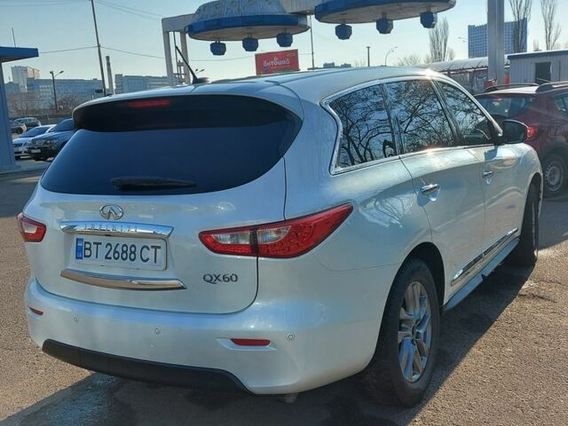 Белый Инфинити QX60, объемом двигателя 3.5 л и пробегом 155 тыс. км за 14500 $, фото 3 на Automoto.ua