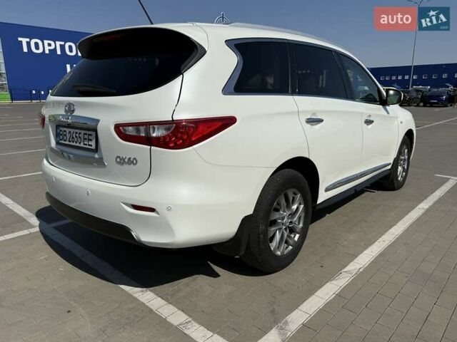 Белый Инфинити QX60, объемом двигателя 3.5 л и пробегом 156 тыс. км за 18000 $, фото 7 на Automoto.ua