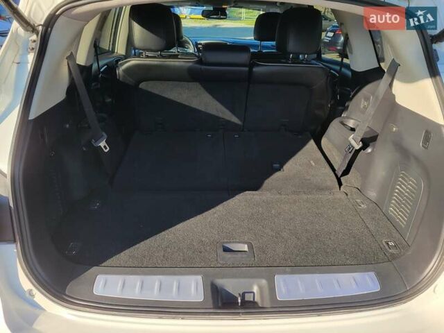 Белый Инфинити QX60, объемом двигателя 3.5 л и пробегом 156 тыс. км за 16700 $, фото 8 на Automoto.ua