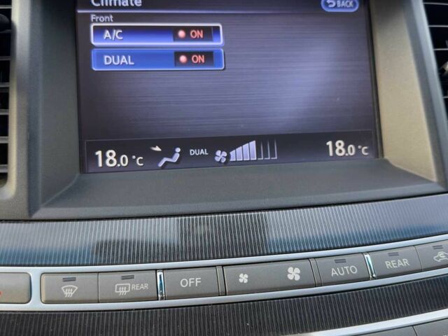 Білий Інфініті QX60, об'ємом двигуна 0 л та пробігом 120 тис. км за 17700 $, фото 3 на Automoto.ua