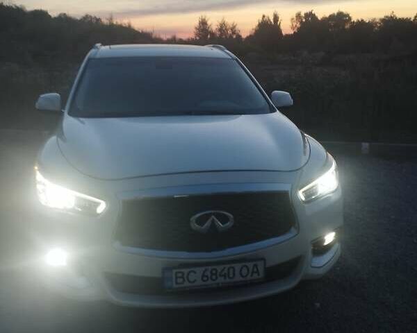 Білий Інфініті QX60, об'ємом двигуна 3.5 л та пробігом 220 тис. км за 18900 $, фото 7 на Automoto.ua